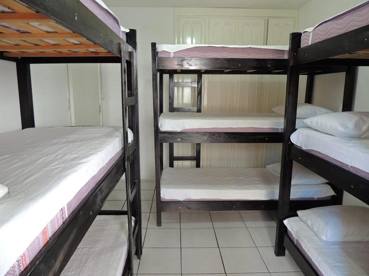 Positive Hostel Balneário Camboriú Eksteriør bilde