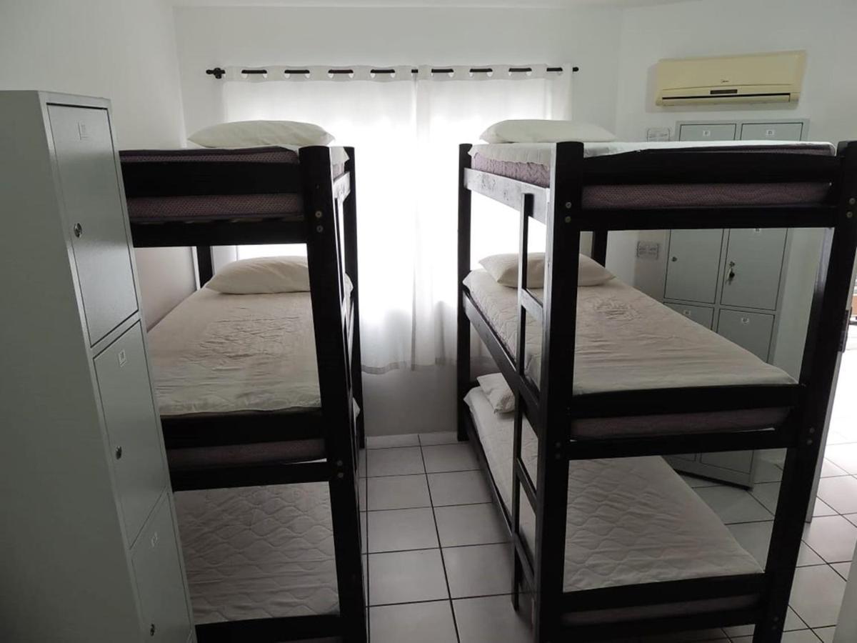 Positive Hostel Balneário Camboriú Eksteriør bilde