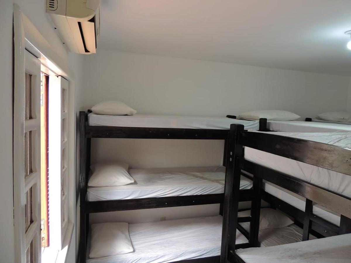 Positive Hostel Balneário Camboriú Eksteriør bilde