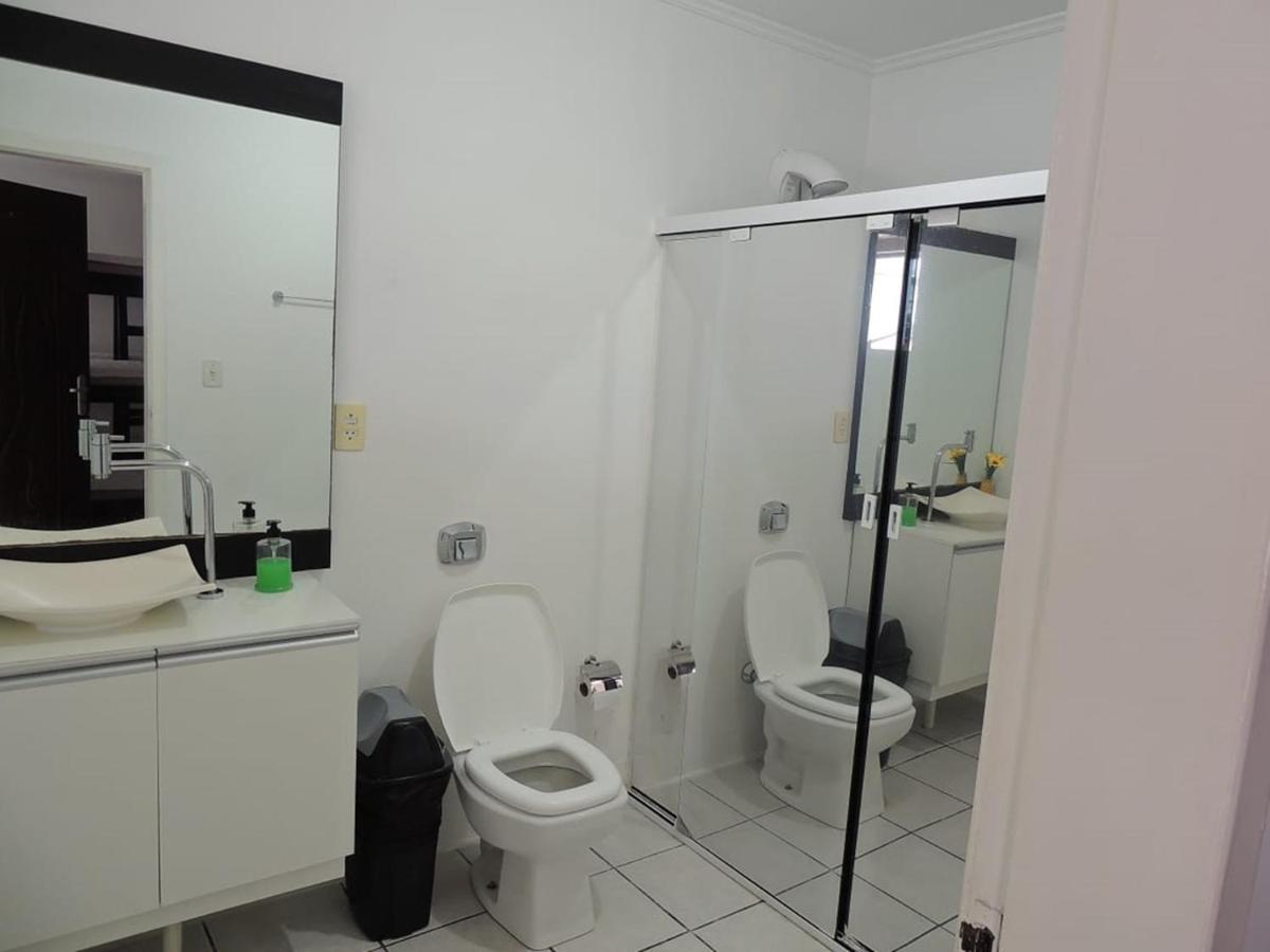 Positive Hostel Balneário Camboriú Eksteriør bilde